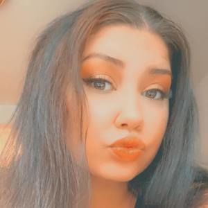 Meet your Posher, Alexandrea